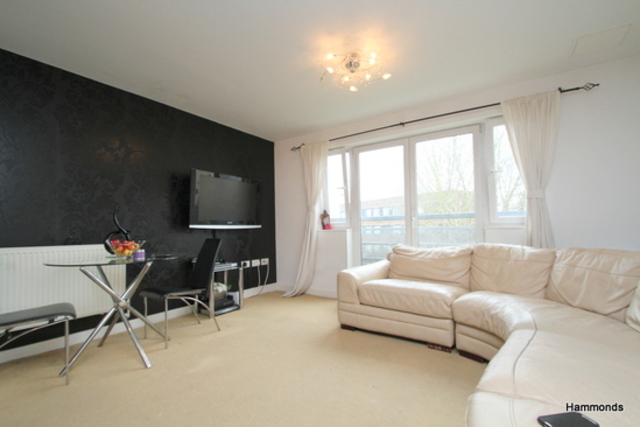  Image of 1 bedroom Apartment to rent in Hawker Place London E17 at Delamere Court 2 Hawker Plaec London, E17 4GB