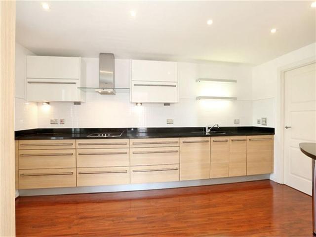  Image of 3 bedroom Flat to rent in Dempsey Court Queens Lane North Aberdeen AB15 at West End Aberdeen Aberdeen, AB15 4DY