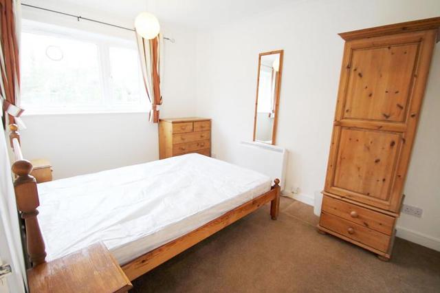  Image of 1 bedroom Flat to rent in Old London Road St. Albans AL1 at Old London Road  St. Albans, AL1 1PP