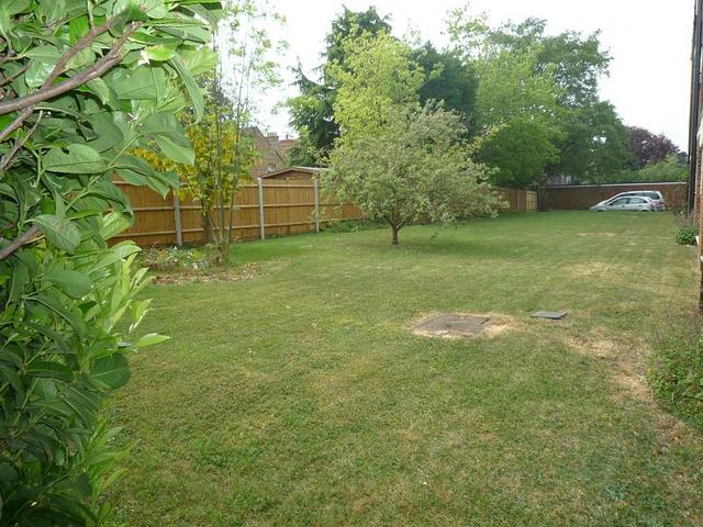  Image of 1 bedroom Flat to rent in Old London Road St. Albans AL1 at Old London Road  St. Albans, AL1 1PP