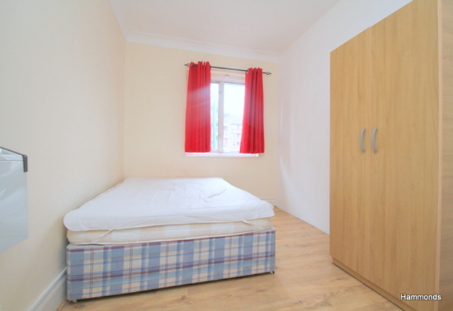  Image of 5 bedroom Flat to rent in Devons Road London E3 at Devons Road  London, E3 3QX