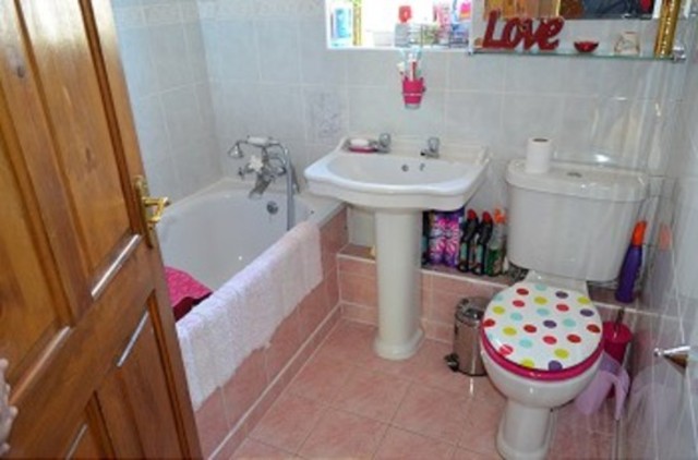  Image of 3 bedroom Detached house to rent in Devonshire Hill Lane London N17 at Devonshire Hill Lane  Tottenham, N17 7NH