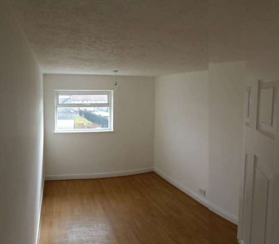  Image of 3 bedroom End of Terrace to rent in Deycroft Walk Kirkby Liverpool L33 at Deycroft Walk Kirkby Liverpool, L33 9TJ