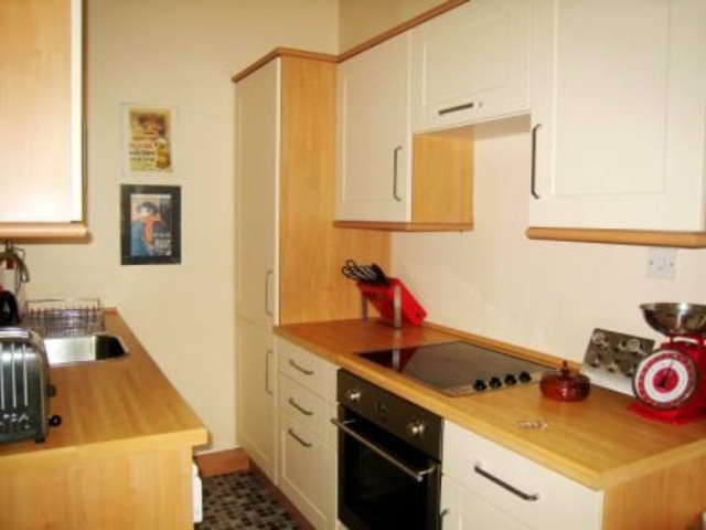  Image of 1 bedroom Flat to rent in Dickson Street Edinburgh EH6 at Leith Edinburgh Edinburgh, EH6 8RL