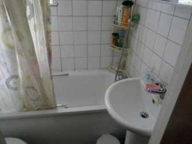  Image of 5 bedroom Detached house to rent in Disraeli Road London E7 at Diseraeli House  Stratford, E7 9JP