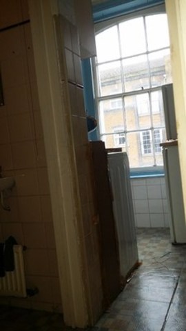  Image of 1 bedroom Flat to rent in Dock Street London E1 at DOCK STREET  ALDGATE, E1 8JN