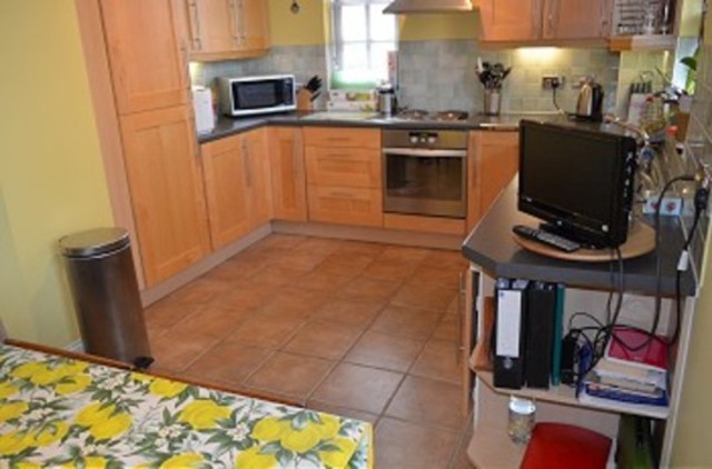  Image of 3 bedroom Detached house to rent in Donovan Place London N21 at Donovan Place  Winchmore Hill, N21 1RZ