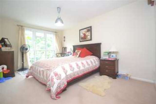  Image of 4 bedroom Detached house to rent in Dora Road London SW19 at Wimbledon Park, SW19 7JT