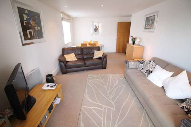  Image of 2 bedroom Apartment for sale in High Street Brentford TW8 at Dorey House  Brentford, TW8 8LD