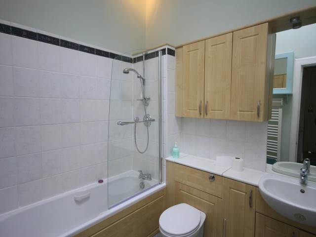  Image of 2 bedroom Flat to rent in Douglas Crescent Edinburgh EH12 at West End Edinburgh Edinburgh, EH12 5BA