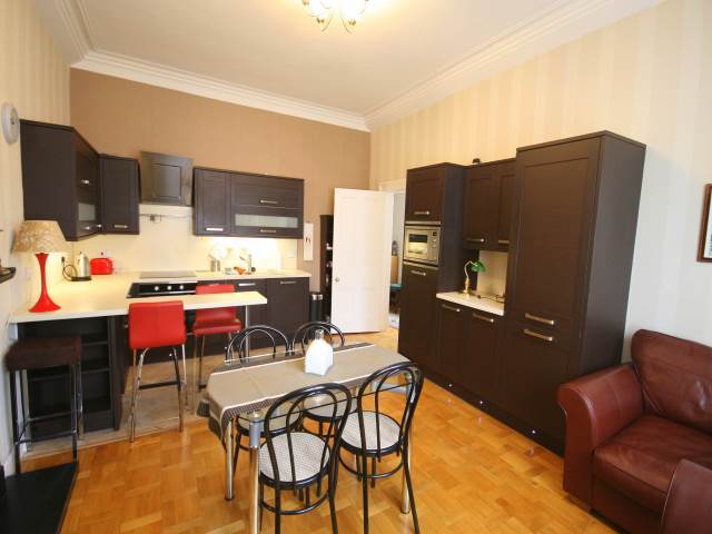  Image of 2 bedroom Flat to rent in Douglas Crescent Edinburgh EH12 at West End Edinburgh Edinburgh, EH12 5BA