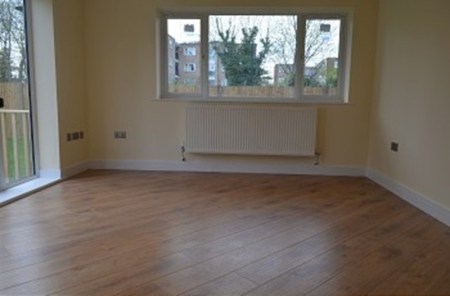  Image of 1 bedroom Flat to rent in Dudrich Mews Enfield EN2 at Duddrich Mews Drapers Road Enfield, EN2 8FR