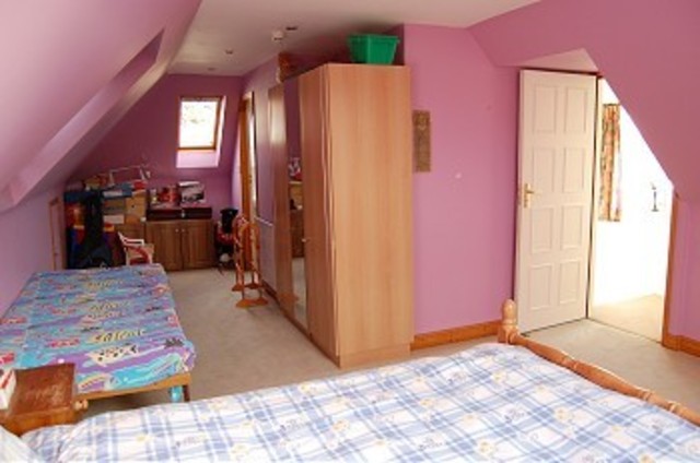  Image of 4 bedroom Detached house for sale in Dukes Avenue Canons Park Edgware HA8 at Dukes Avenue  Edgware, HA8 7RX