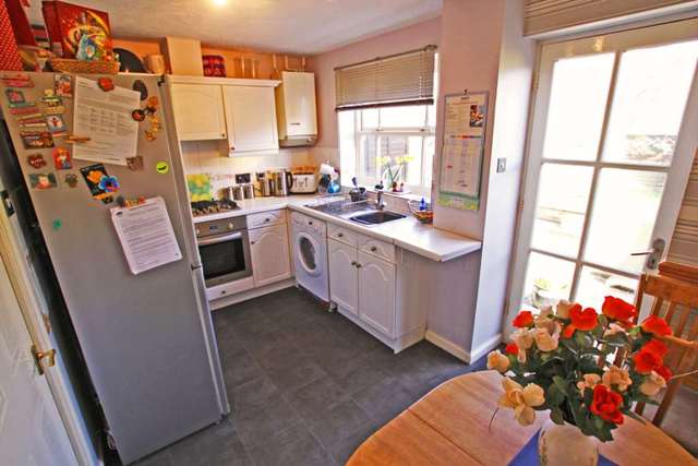  Image of 2 bedroom Semi-Detached house for sale in Dulas Close Didcot OX11 at Dulas Close  Didcot, OX11 7UA