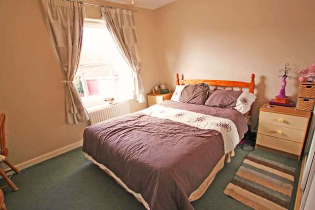  Image of 2 bedroom Semi-Detached house for sale in Dulas Close Didcot OX11 at Dulas Close  Didcot, OX11 7UA
