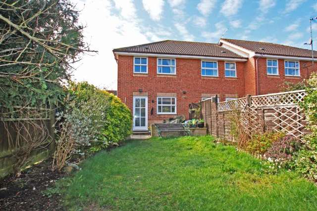  Image of 2 bedroom Semi-Detached house for sale in Dulas Close Didcot OX11 at Dulas Close  Didcot, OX11 7UA