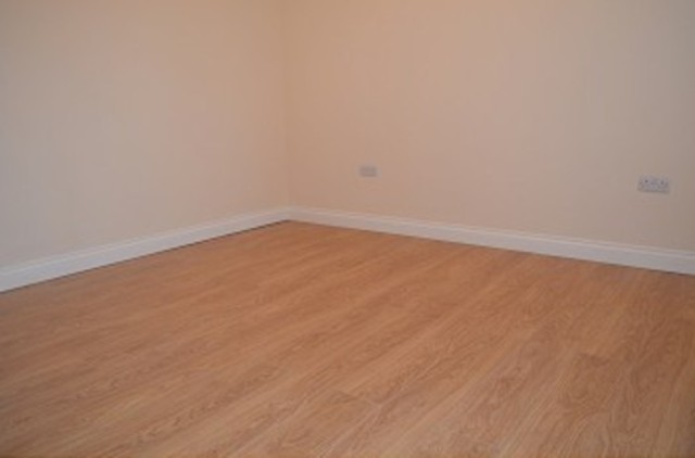  Image of 2 bedroom Flat to rent in Green Lanes London N21 at Duncan Court Green Lanes Winchmore Hill, N21 3RL