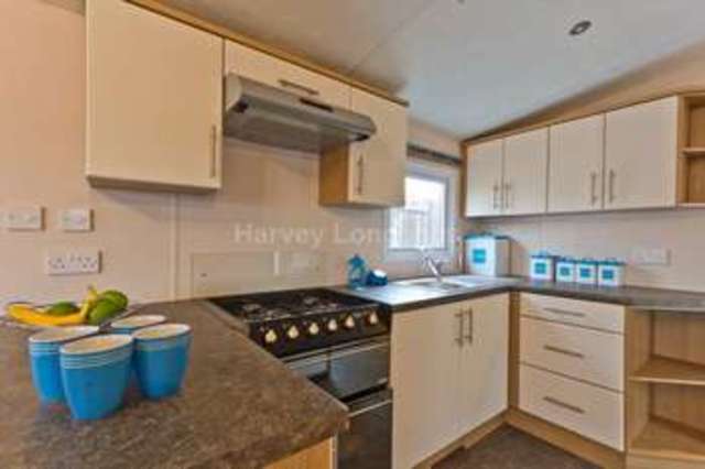  Image of 3 bedroom Detached house for sale in Hythe Road Dymchurch Romney Marsh TN29 at Dymchurch Romney Marsh, TN29 0JX
