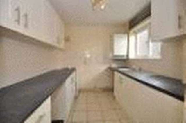  Image of 2 bedroom Flat to rent in Lemsford Road St. Albans AL1 at Lemsford Road  St Albans, AL1 3PS