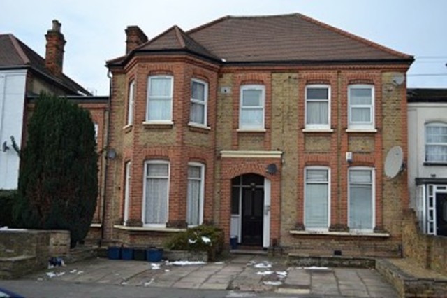  Image of 1 bedroom Flat to rent in Eastwood Road Goodmayes Ilford IG3 at Eastwood Road  Goodmayes, IG3 8UT