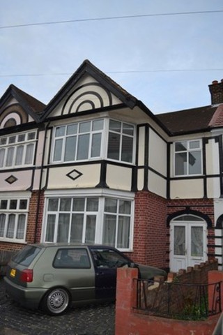  Image of 3 bedroom Terraced house to rent in Eccleston Crescent Chadwell Heath Romford RM6 at Eccesleston Crescent Chadwell Heath Marks Gate, RM6 4QU