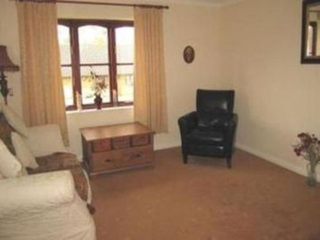  Image of 3 bedroom Detached house to rent in Edenhall Road Romford RM3 at Edenhall Road  Romford, RM3 7RX