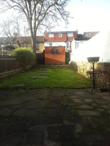  Image of 1 bedroom Terraced house to rent in Elgin Road Seven Kings Ilford IG3 at elgin road seven kings ilford, IG3 8LN