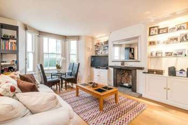  Image of 2 bedroom Flat for sale in Elsynge Road London SW18 at Wandsworth London Earlsfield, SW18 2HN