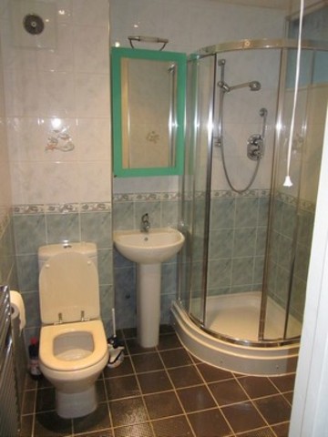  Image of 3 bedroom Town House for sale in Ermine Road London N15 at Ermine Rd  London, N15 6DE