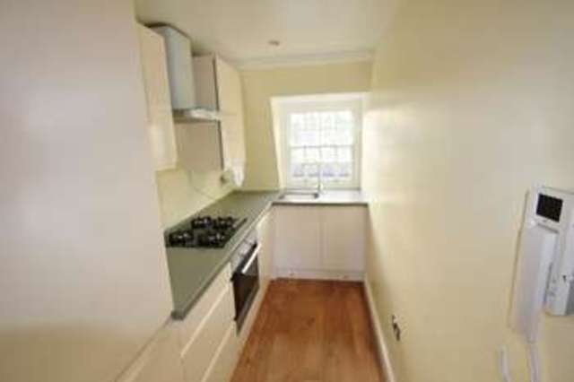  Image of 1 bedroom Flat for sale in Essex Road London N1 at Essex Road London London, N1 3PJ