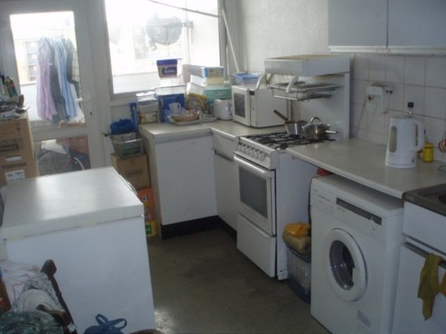  Image of 2 bedroom Maisonette for sale in Brenthouse Road London E9 at Exbury House Brenthouse Rd London, E9 6QF