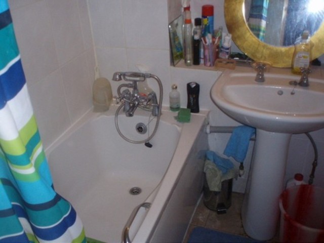  Image of 2 bedroom Maisonette for sale in Brenthouse Road London E9 at Exbury House Brenthouse Rd London, E9 6QF