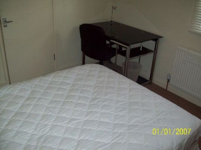  Image of 7 bedroom House Share to rent in Exeter Road Selly Oak Birmingham B29 at Selly Oak West Midlands Selly Oak, B29 6EX