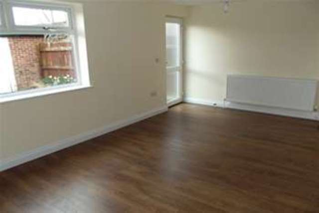  Image of 3 bedroom Detached house to rent in Exhall Close Redditch B98 at Redditch, B98 9JA