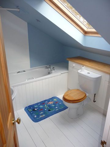  Image of 1 bedroom Flat to rent in Fair-A-Far Cottages Whitehouse Road Edinburgh EH4 at Cramond Edinburgh Edinburgh, EH4 6PQ