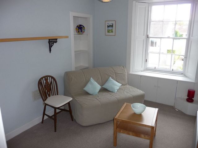  Image of 1 bedroom Flat to rent in Fair-A-Far Cottages Whitehouse Road Edinburgh EH4 at Cramond Edinburgh Edinburgh, EH4 6PQ
