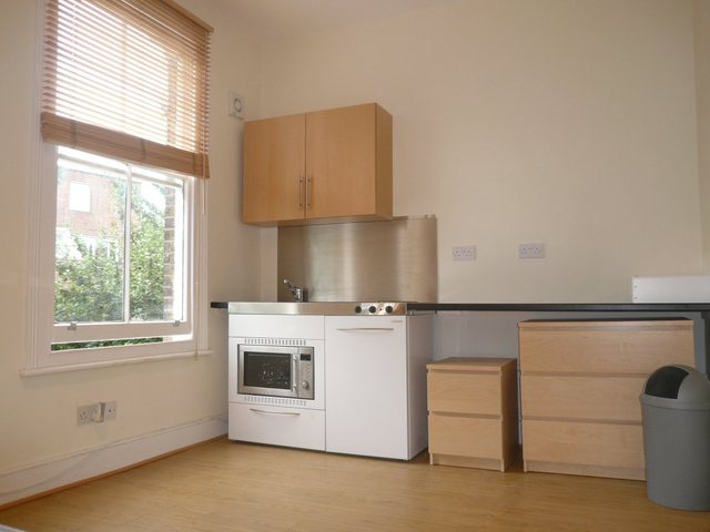  Image of Studio flat to rent in Fairbridge Road London N19 at Fairbridge Road  Archway, N19 3HU