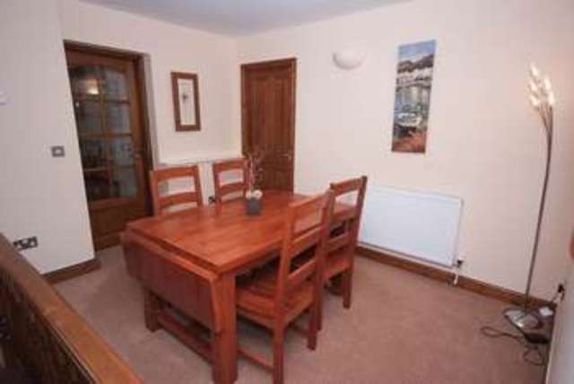  Image of 4 bedroom Detached house to rent in Far Sowood Holywell Green Halifax HX4 at Far Sowood Holywell Green Halifax, HX4 9JU
