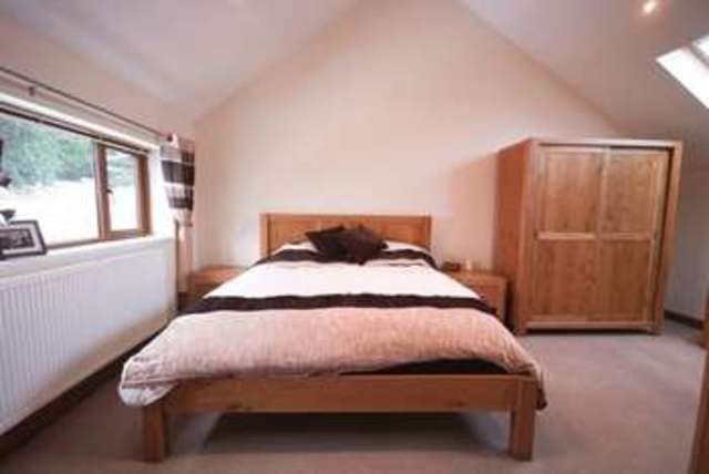  Image of 4 bedroom Detached house to rent in Far Sowood Holywell Green Halifax HX4 at Far Sowood Holywell Green Halifax, HX4 9JU