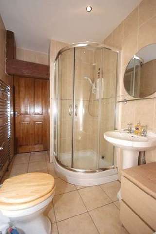  Image of 4 bedroom Detached house to rent in Far Sowood Holywell Green Halifax HX4 at Far Sowood Holywell Green Halifax, HX4 9JU