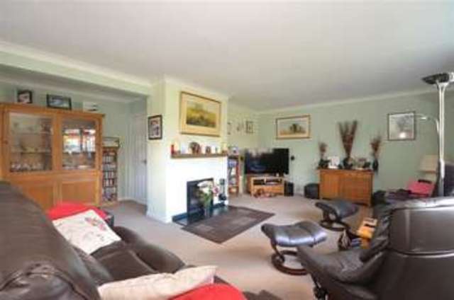  Image of 4 bedroom Detached house for sale in Farm Close Loxwood Billingshurst RH14 at Loxwood West Sussex Loxwood, RH14 0UT