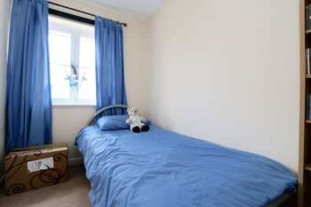  Image of 3 bedroom Property for sale in Farthing Drive Kingswood Hull HU7 at Farthing Drive Kingswood Hull, HU7 3LD