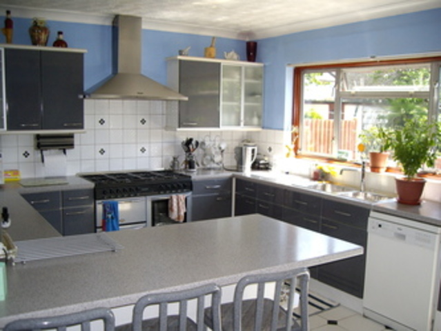  Image of 4 bedroom Terraced house for sale in Felbrigge Road Ilford IG3 at FELBRIGGE ROAD  GOODMAYES, IG3 8DN