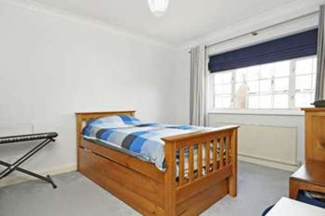  Image of 3 bedroom Semi-Detached house for sale in Fernbank Road Ascot SL5 at Fernbank Road  Ascot, SL5 8HD