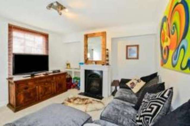  Image of 2 bedroom Terraced house for sale in Sheaths Cottages Ferry Road Thames Ditton KT7 at Ferry Road Thames Ditton Thames Ditton, KT7 0YA