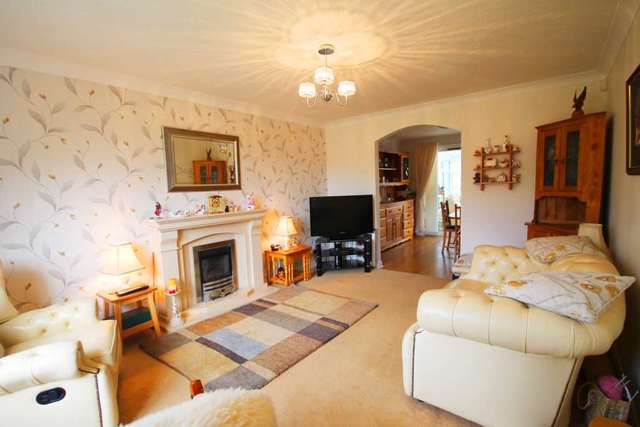  Image of 4 bedroom Detached house for sale in Fenwick Close Westhoughton Bolton BL5 at Fenwick  Bolton, BL5 2GQ