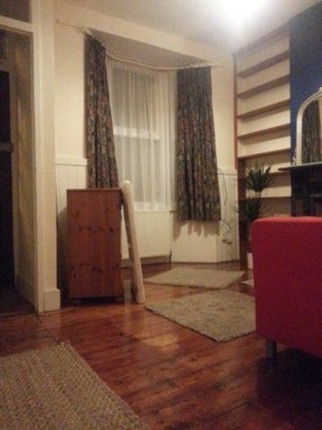  Image of 2 bedroom Terraced house to rent in Field Road London E7 at FIELD ROAD  FOREST GATE, E7 9DP
