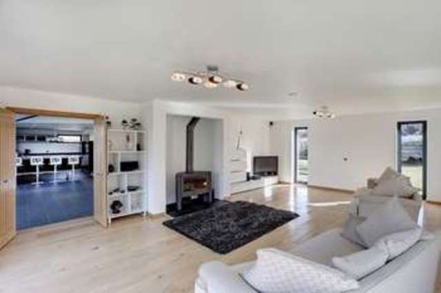  Image of 4 bedroom Property for sale in Thrigby Road Filby Great Yarmouth NR29 at Thrigby Road Filby Great Yarmouth, NR29 3HJ