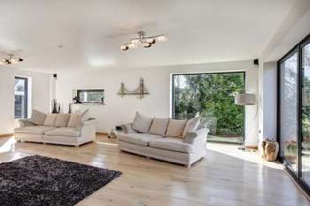  Image of 4 bedroom Property for sale in Thrigby Road Filby Great Yarmouth NR29 at Thrigby Road Filby Great Yarmouth, NR29 3HJ