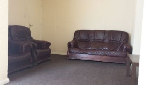  Image of 4 bedroom House Share to rent in Fladbury Crescent Selly Oak Birmingham B29 at Selly Oak West Midlands Selly Oak, B29 6PH